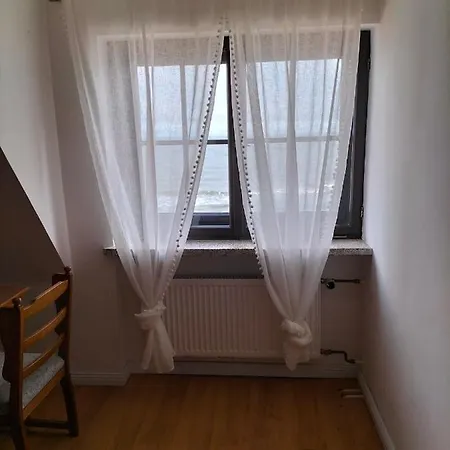 Dom Nad Morzem U Ewy * Chłopy